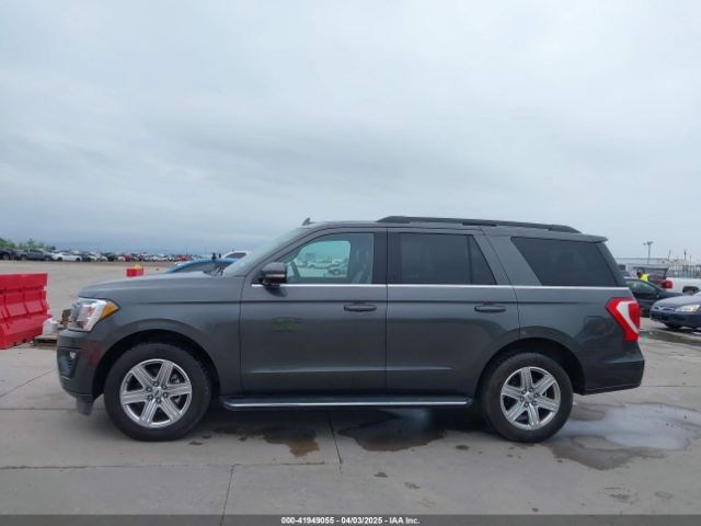 1FMJU1HT6JEA58918 Ford Expedition Xlt
