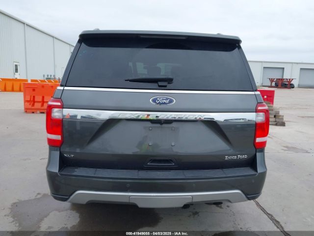 1FMJU1HT6JEA58918 Ford Expedition Xlt