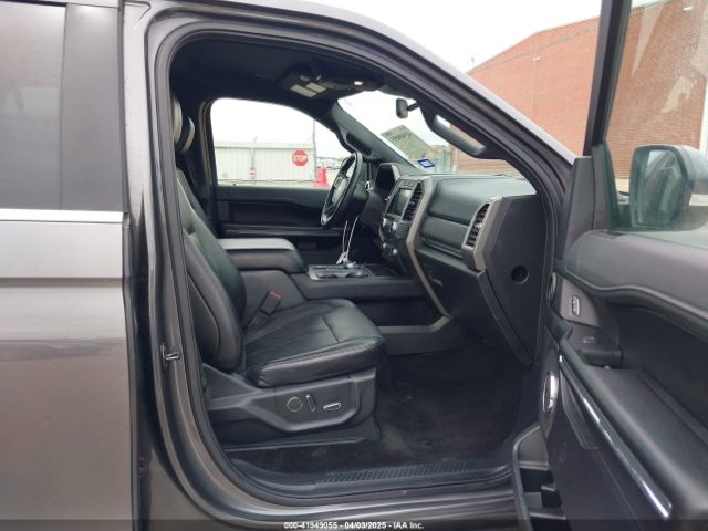 1FMJU1HT6JEA58918 Ford Expedition Xlt