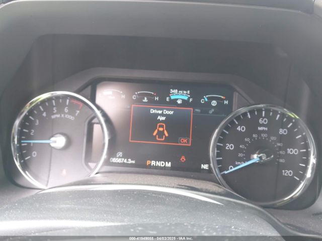 1FMJU1HT6JEA58918 Ford Expedition Xlt