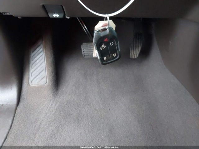 3GTP8CED9LG200900 GMC Sierra 1500 2wd  Short Box Elevation