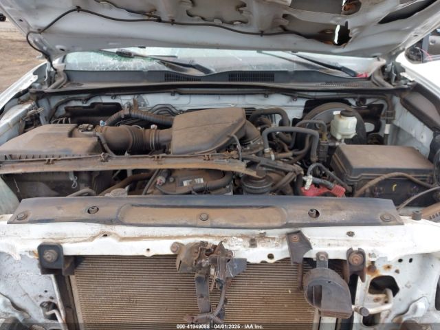 5TFRX5GN8HX077669 Toyota Tacoma Sr5