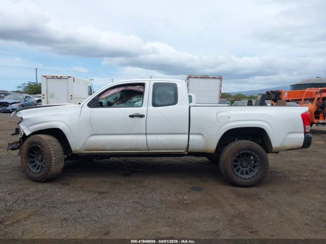 5TFRX5GN8HX077669 Toyota Tacoma Sr5