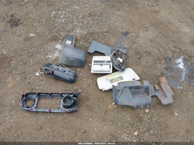 5TFRX5GN8HX077669 Toyota Tacoma Sr5