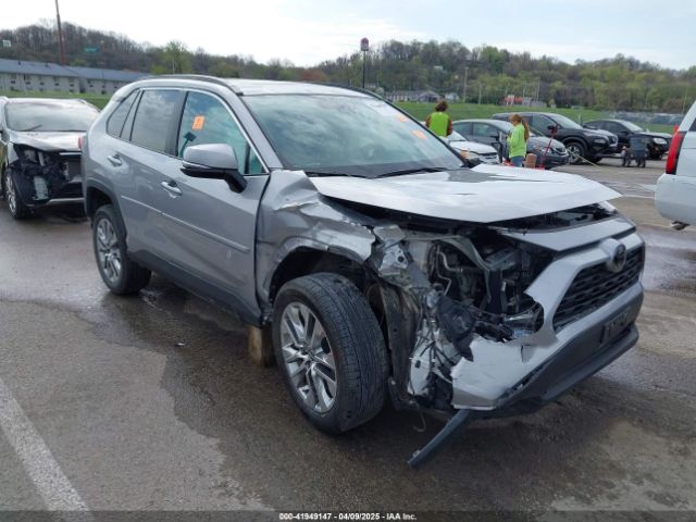 2T3A1RFV6NC256981 auction archive image