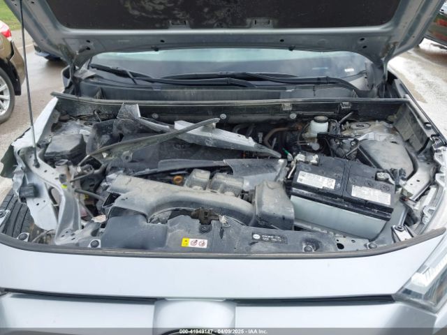 2T3A1RFV6NC256981 Toyota Rav4 Xle Premium