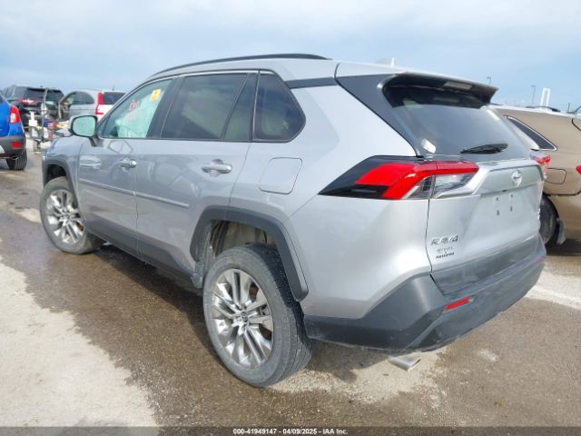2T3A1RFV6NC256981 Toyota Rav4 Xle Premium