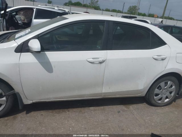 2T1BURHE7JC003812 Toyota COROLLA LE