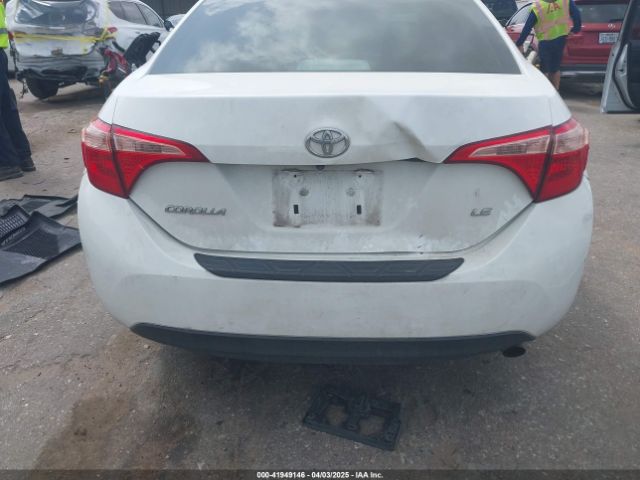 2T1BURHE7JC003812 Toyota COROLLA LE
