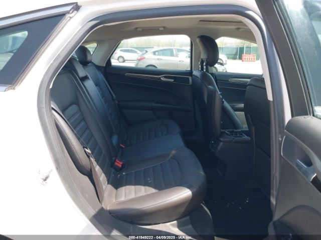 1FA6P0HD8E5356676 Ford FUSION SE