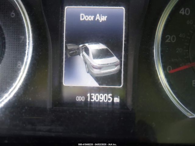4T1BF1FK8FU923409 Toyota CAMRY SE
