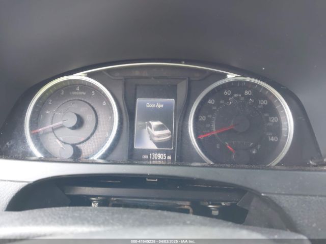 4T1BF1FK8FU923409 Toyota CAMRY SE