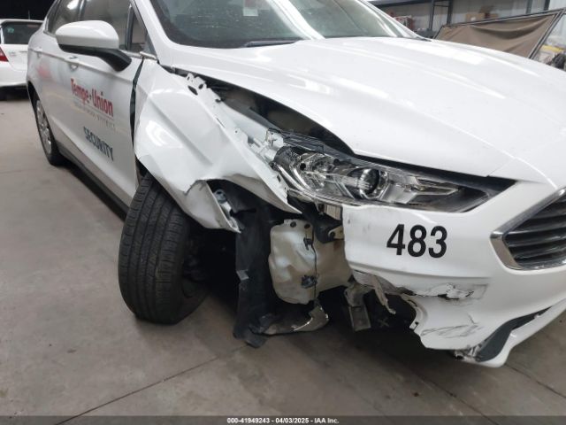 3FA6P0G78LR113715 Ford Fusion