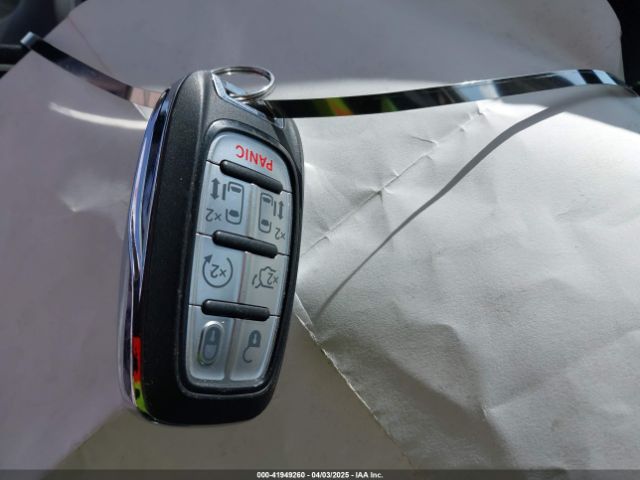 2C4RC1FG0KR629050 Chrysler Pacifica Touring Plus