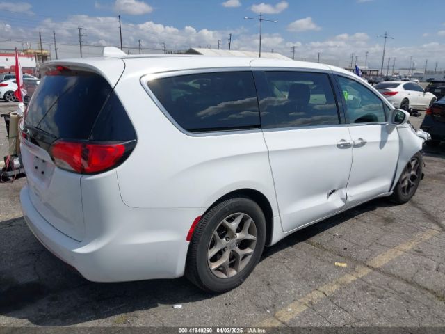 2C4RC1FG0KR629050 Chrysler Pacifica Touring Plus