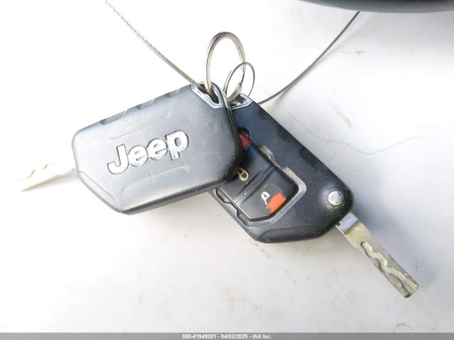 1C4HJXDN8LW126929 Jeep Wrangler Unlimited Sport S 4x4