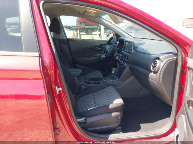 KM8K12AA9LU578602 Hyundai Kona Se