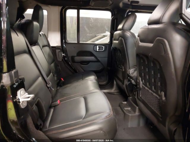1C4JJXSJXNW114821 Jeep Wrangler Unlimited Rubicon 392 4x4