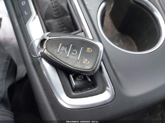 3GNAXNEV4KL147923 Chevrolet Equinox Premier