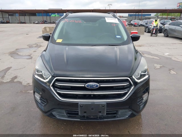 1FMCU0GD1KUA53503 Ford ESCAPE SE