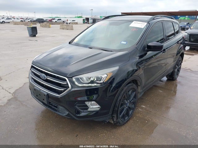 1FMCU0GD1KUA53503 Ford ESCAPE SE