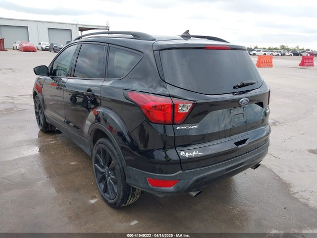 1FMCU0GD1KUA53503 Ford ESCAPE SE