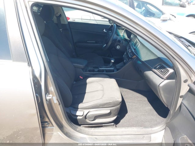 5XXGT4L39GG116566 KIA Optima Lx
