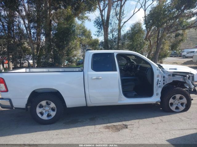 1C6SRFBT5LN377544 RAM 1500 Big Horn  4x4 6'4 Box