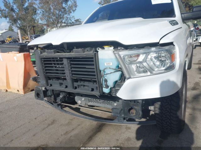 1C6SRFBT5LN377544 RAM 1500 Big Horn  4x4 6'4 Box