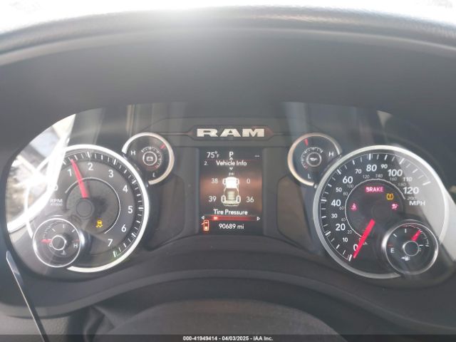 1C6SRFBT5LN377544 RAM 1500 Big Horn  4x4 6'4 Box