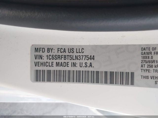 1C6SRFBT5LN377544 RAM 1500 Big Horn  4x4 6'4 Box