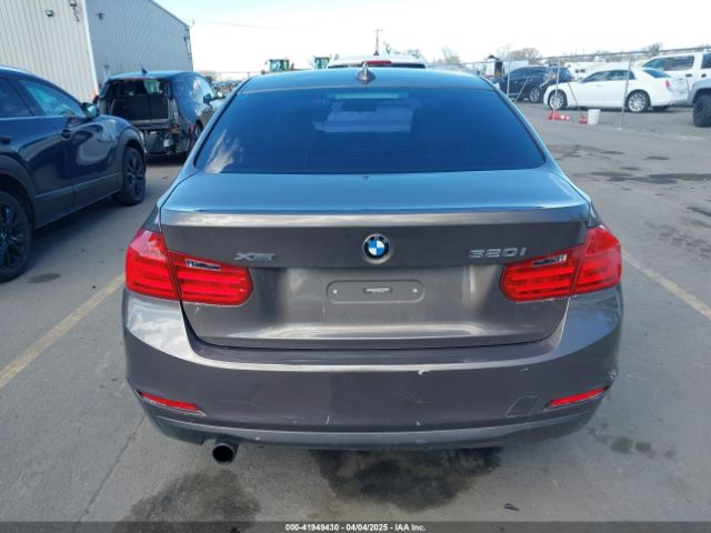 WBA3C3C58EF983816 BMW 320i Xdrive