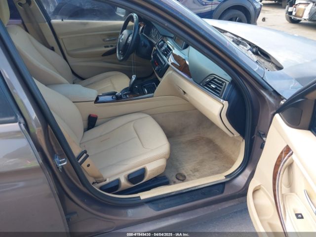 WBA3C3C58EF983816 BMW 320i Xdrive