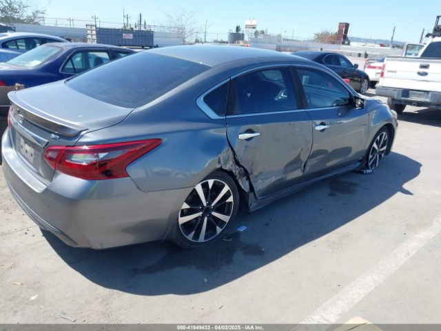 1N4AL3AP6JC120402 Nissan Altima 2.5 Sr