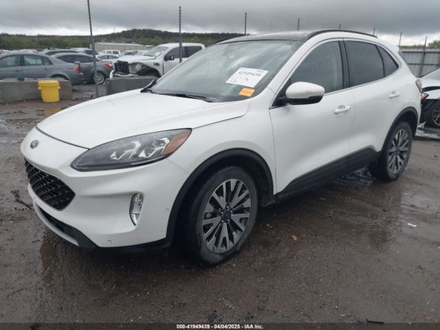 1FMCU9J98LUA35056 Ford Escape Titanium