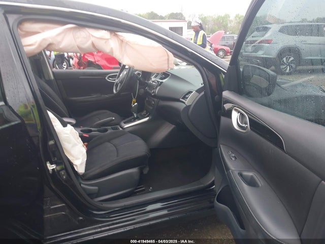 3N1AB7AP9HY405734 Nissan SENTRA SV