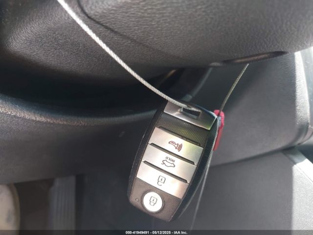 5XXGT4L18HG171638 KIA Optima