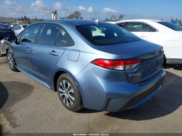 Toyota Corolla Hybrid Le 2021 JTDEAMDEXMJ002757 Image 3