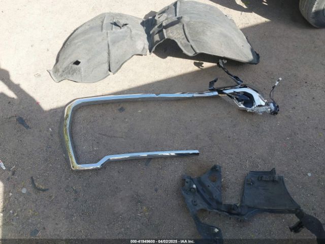 3GTU9DEL7LG230653 GMC Sierra 1500 4wd  Short Box Slt