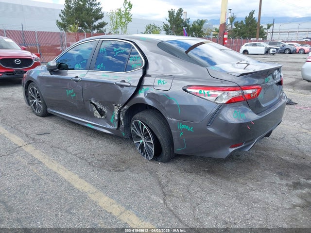4T1B11HK1JU515810 Toyota CAMRY SE