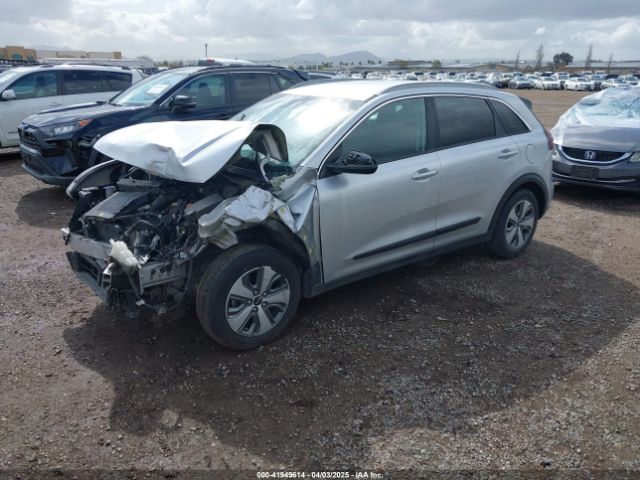 KNDCB3LC0L5371441 KIA NIRO LX
