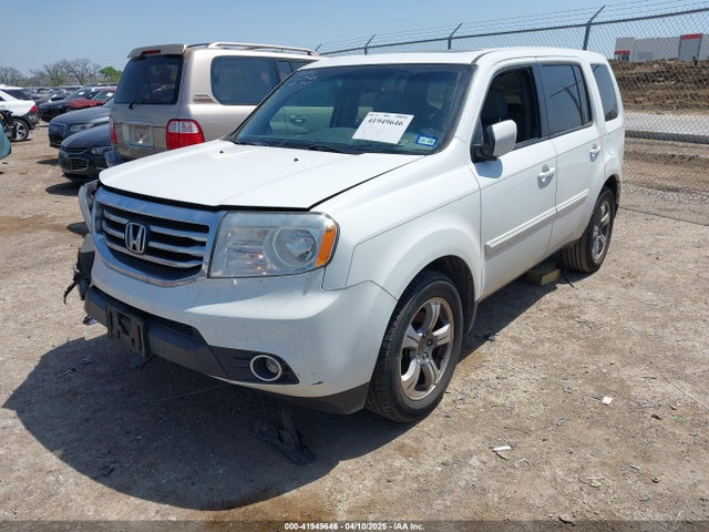 5FNYF3H33FB005141 Honda PILOT SE