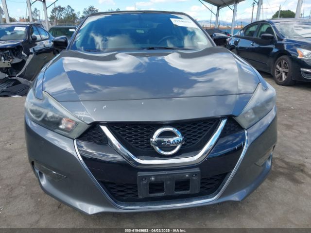 1N4AA6AP5JC373329 Nissan Maxima 3.5 Sl