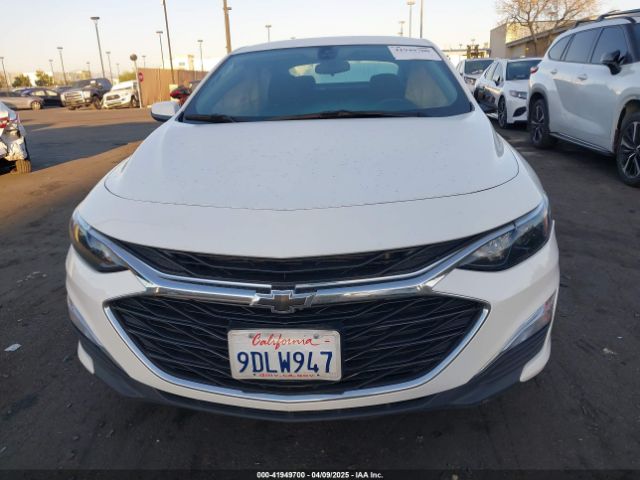 1G1ZG5ST0NF211168 Chevrolet Malibu Fwd Rs