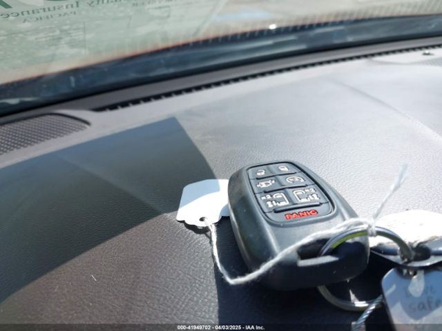2C4RC1EG7JR158725 Chrysler Pacifica Touring L Plus