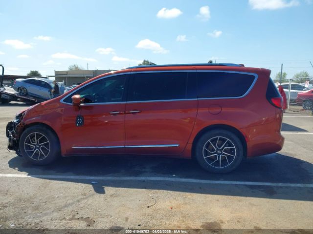 2C4RC1EG7JR158725 Chrysler Pacifica Touring L Plus