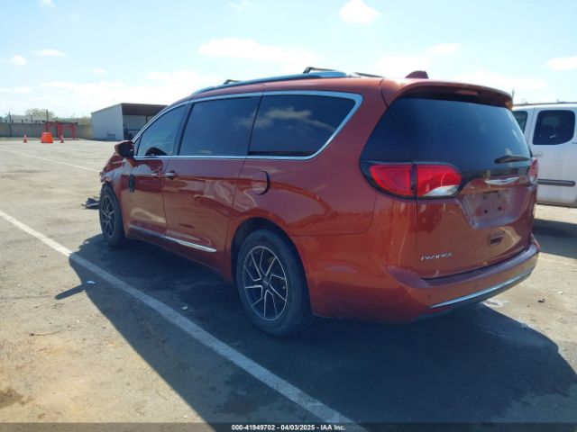 2C4RC1EG7JR158725 Chrysler Pacifica Touring L Plus