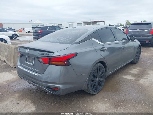 1N4BL4CV2NN325196 Nissan Altima Sr Fwd