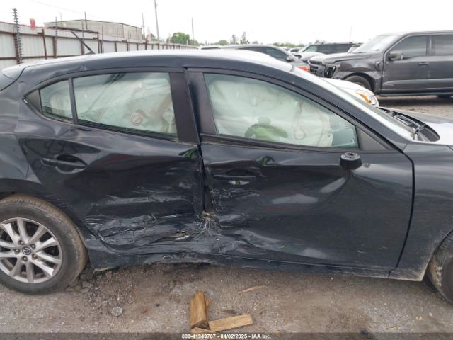 3MZBN1K71JM273910 Mazda Mazda3 Sport