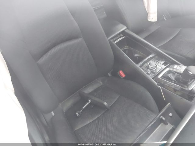 3MZBN1K71JM273910 Mazda Mazda3 Sport